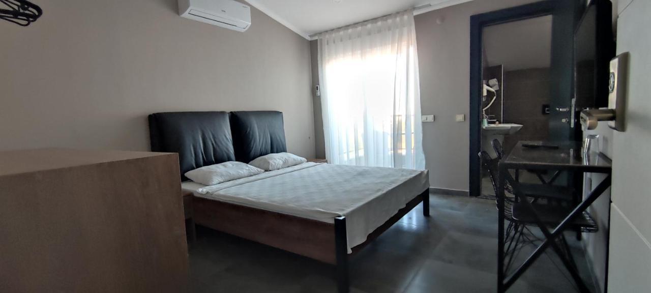 Lara Homes Апарт-готель