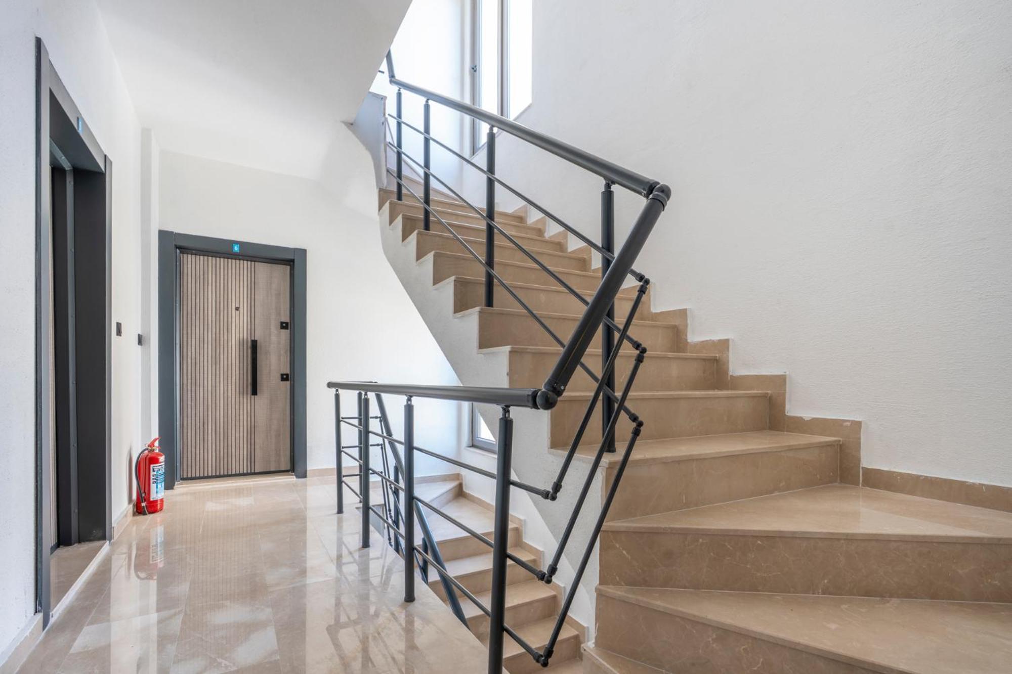 Lara Homes Апарт-готель