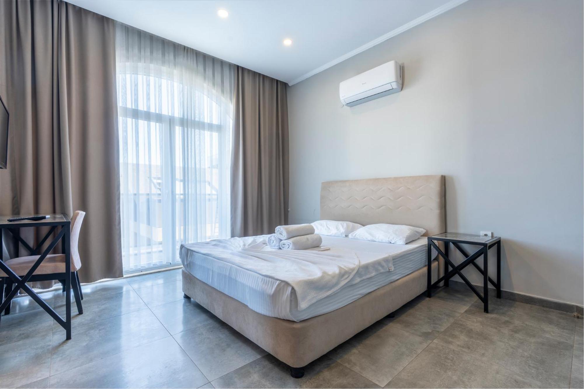 Апарт-готель Lara Homes Анталія